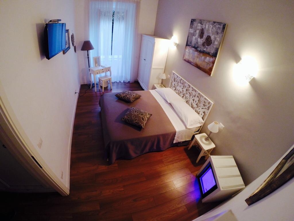 Tre R Colosseo Rome Room photo