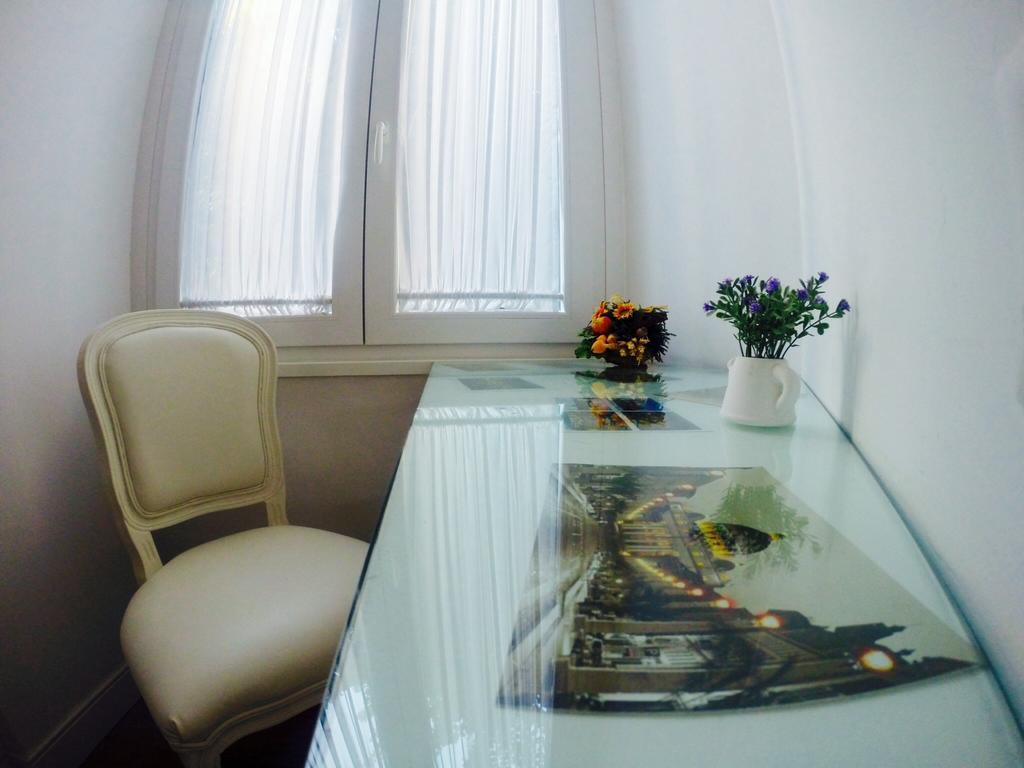 Tre R Colosseo Rome Room photo